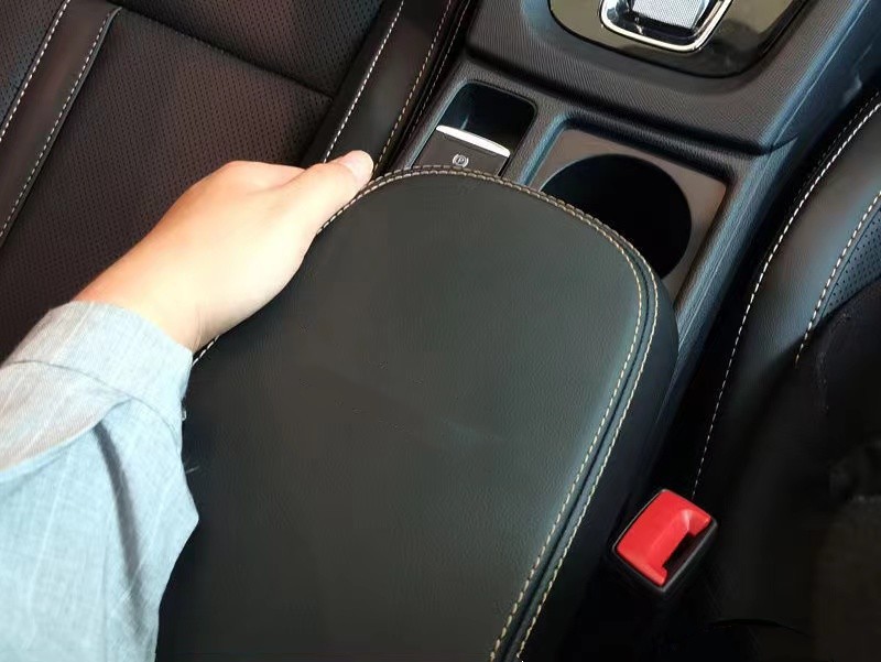 Top Suède Warp Voor VOLVO XC40 - Contact Cement Leather recensie en prijs